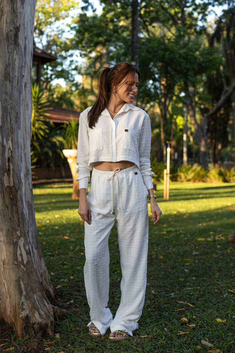 Camisa Cropped 100% Algodão Bordado Off Whit