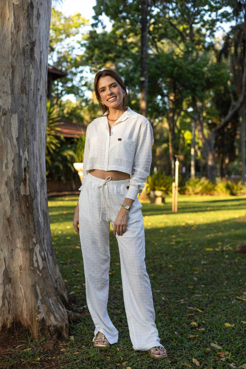 Camisa Cropped 100% Algodão Bordado Off Whit